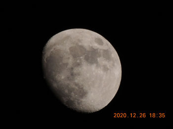 Moon28.JPG